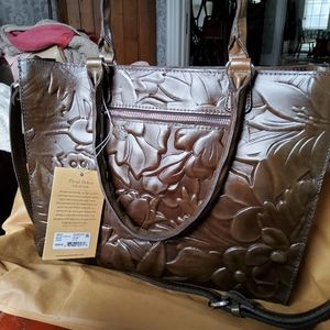 Patricia Nash Green Deboss crossbody